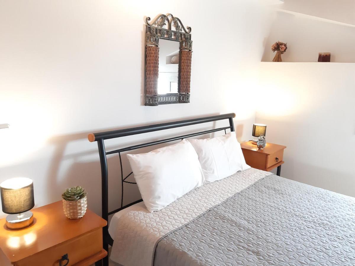 Casa De Blue Apartments Lourdata  Ngoại thất bức ảnh