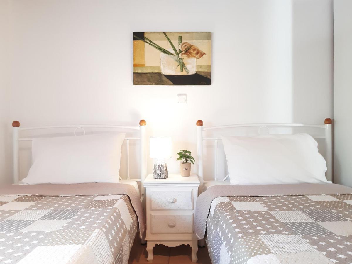 Casa De Blue Apartments Lourdata  Ngoại thất bức ảnh