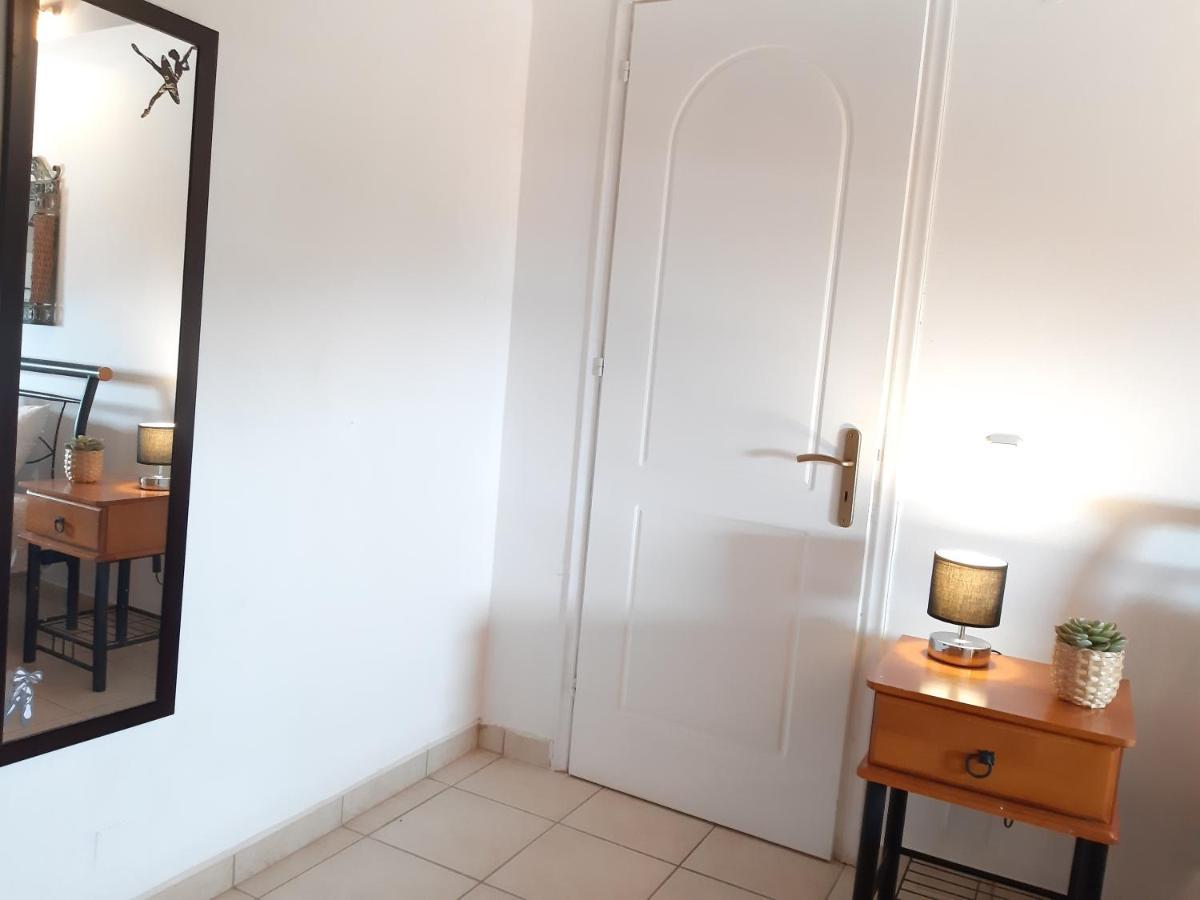 Casa De Blue Apartments Lourdata  Ngoại thất bức ảnh